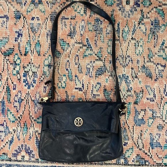 Tory Burch Black leather crossbody bag - Picture 1 of 6